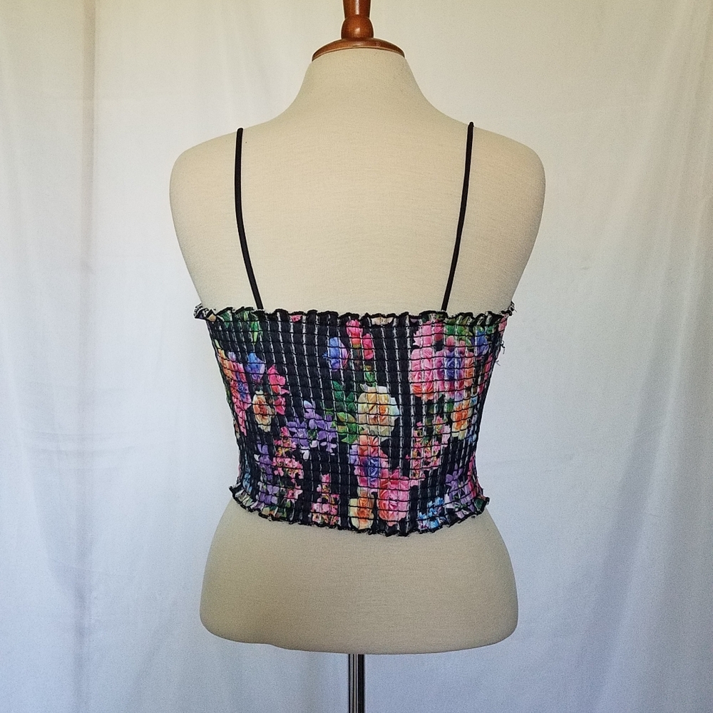 NEW Black Floral  Print Crop Top - Picture 3 of 7